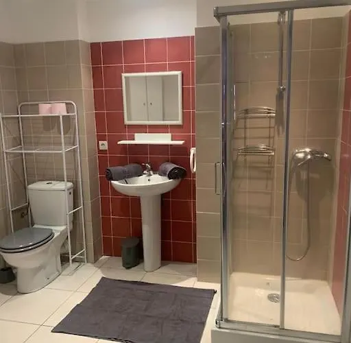 Apartamento Trés Bel De 105 M2 Et 45 M2 De Terrasse à 100 M Du Port *