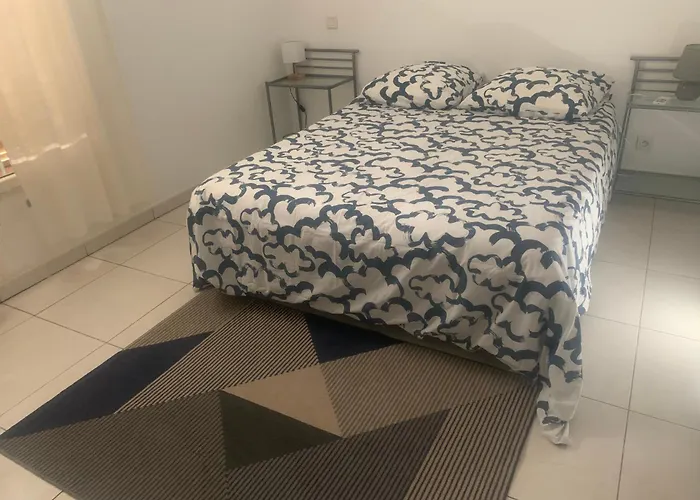 Apartamento Trés Bel De 105 M2 Et 45 M2 De Terrasse à 100 M Du Port Porto Vecchio