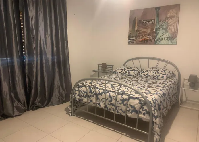 Trés Bel De 105 M2 Et 45 M2 De Terrasse à 100 M Du Port Porto Vecchio