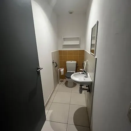 Trés Bel De 105 M2 Et 45 M2 De Terrasse à 100 M Du Port * Porto Vecchio